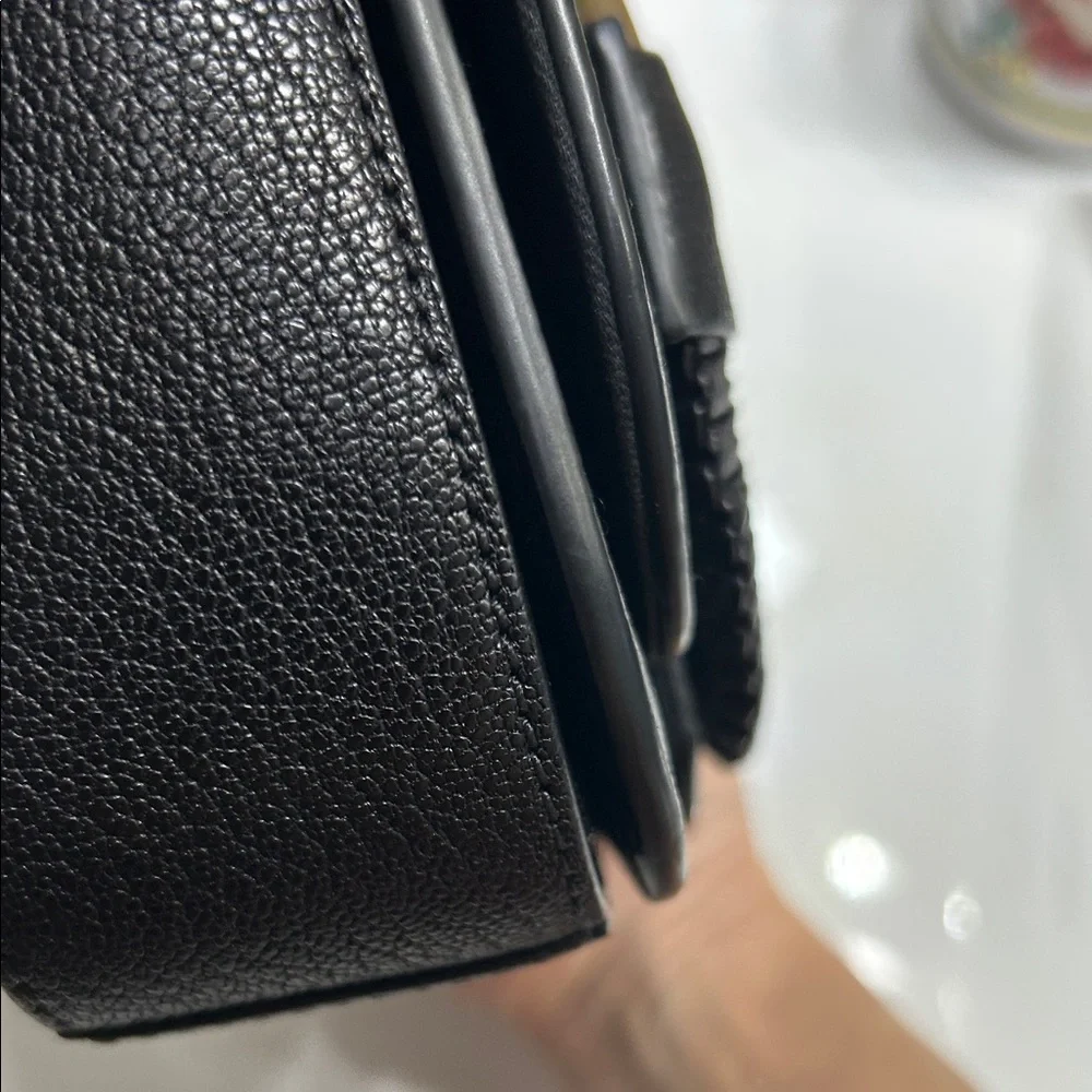 See By Chloe Beautiful Black Leather Crossbody Bag with Gold Accents - Picture 4 of 12